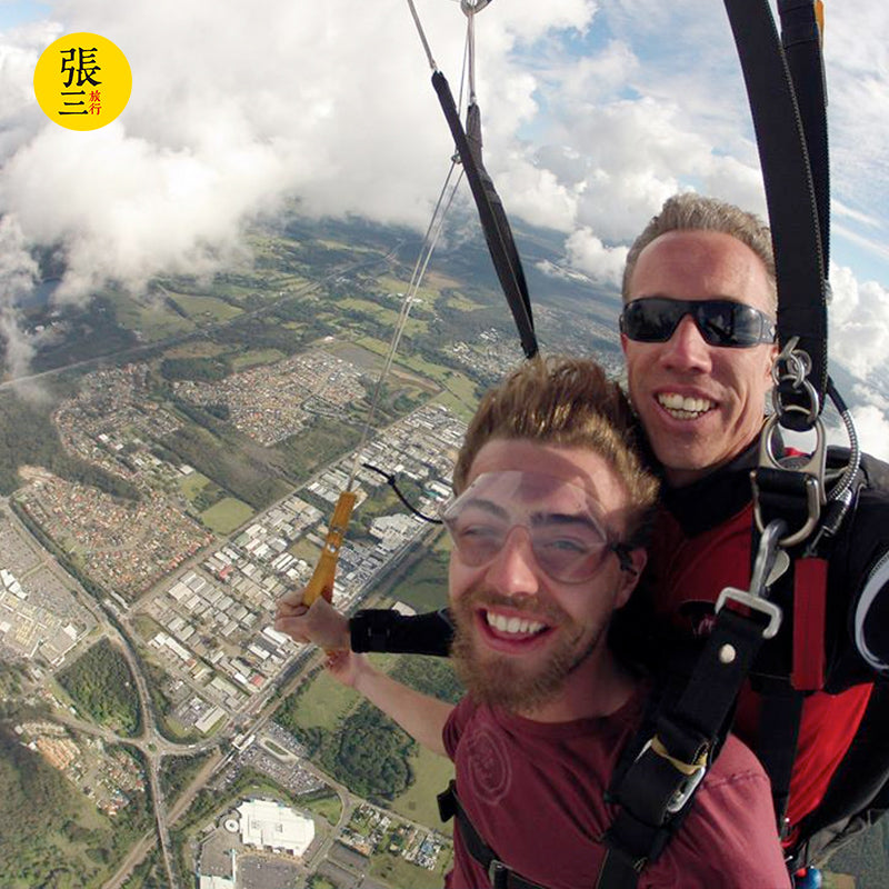澳大利亚:黄金海岸布拜伦湾高空跳伞